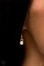 Load image into Gallery viewer, Paparazzi Ardent Antique - Gold Necklace
