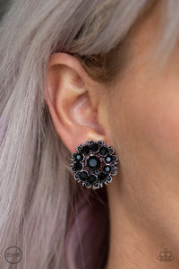 PAPARAZZI BUSINESS BEDAZZLE CLIP-ON - BLACK