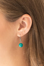 Load image into Gallery viewer, WATCH ME NOW - PAPARAZZI - GREEN BEAD GUNMETAL NECKLACE
