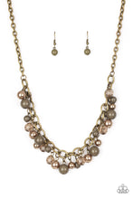 Load image into Gallery viewer, Paparazzi The GRIT Crowd - Green Pearl Necklace
