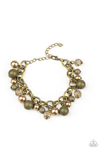 Paparazzi Grit and Glamour - Green Pearl Bracelet