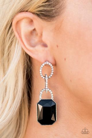Superstar Status - black - Paparazzi earrings